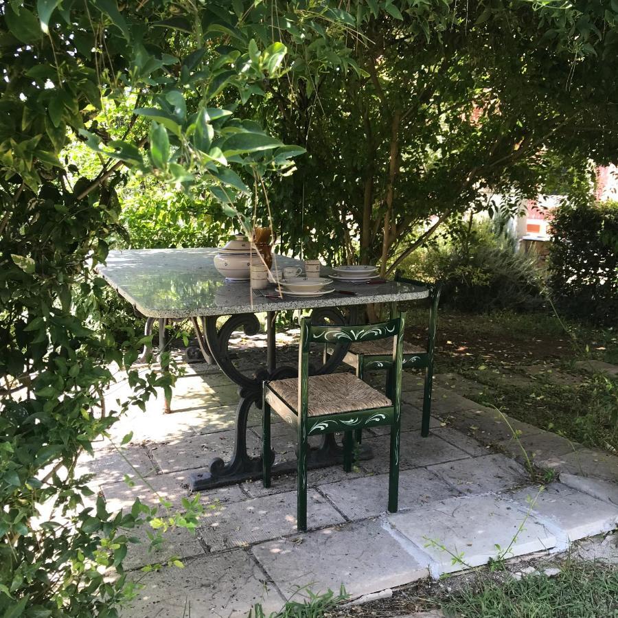 Casina Mozart Lecce Bed and Breakfast Magliano Exteriör bild